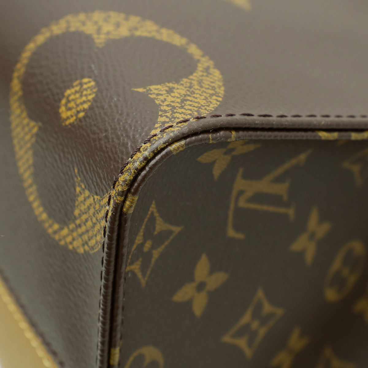 Monogram Reverse Louis Vuitton Brown Monogram and Monogram Reverse Onthego MM Bag – THE ...