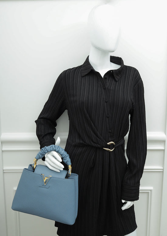 Load image into Gallery viewer, Louis Vuitton Blue Taurillon Scrunchie Capucines BB Top Handle Bag
