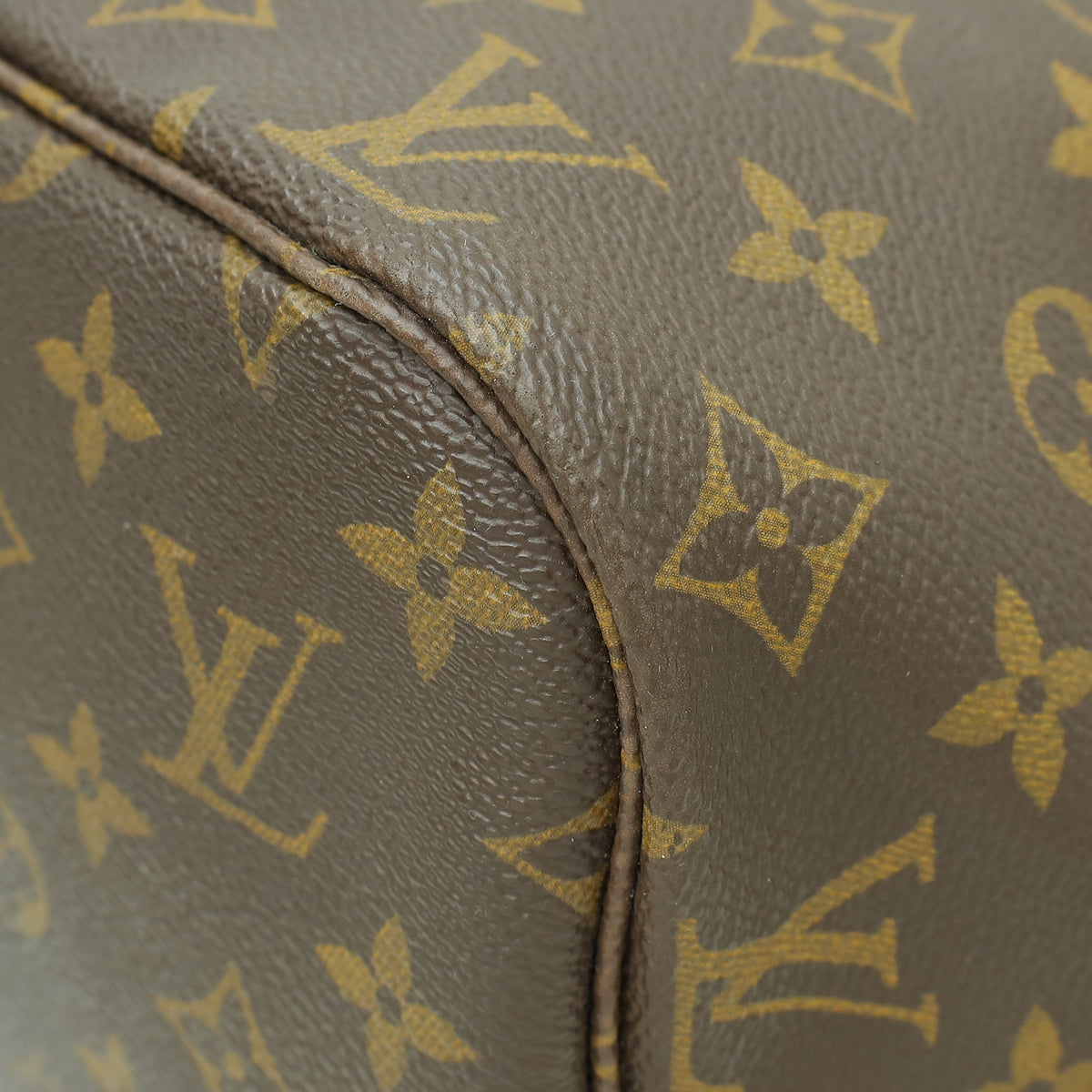Louis Vuitton Monogram Neverfull MM Bag