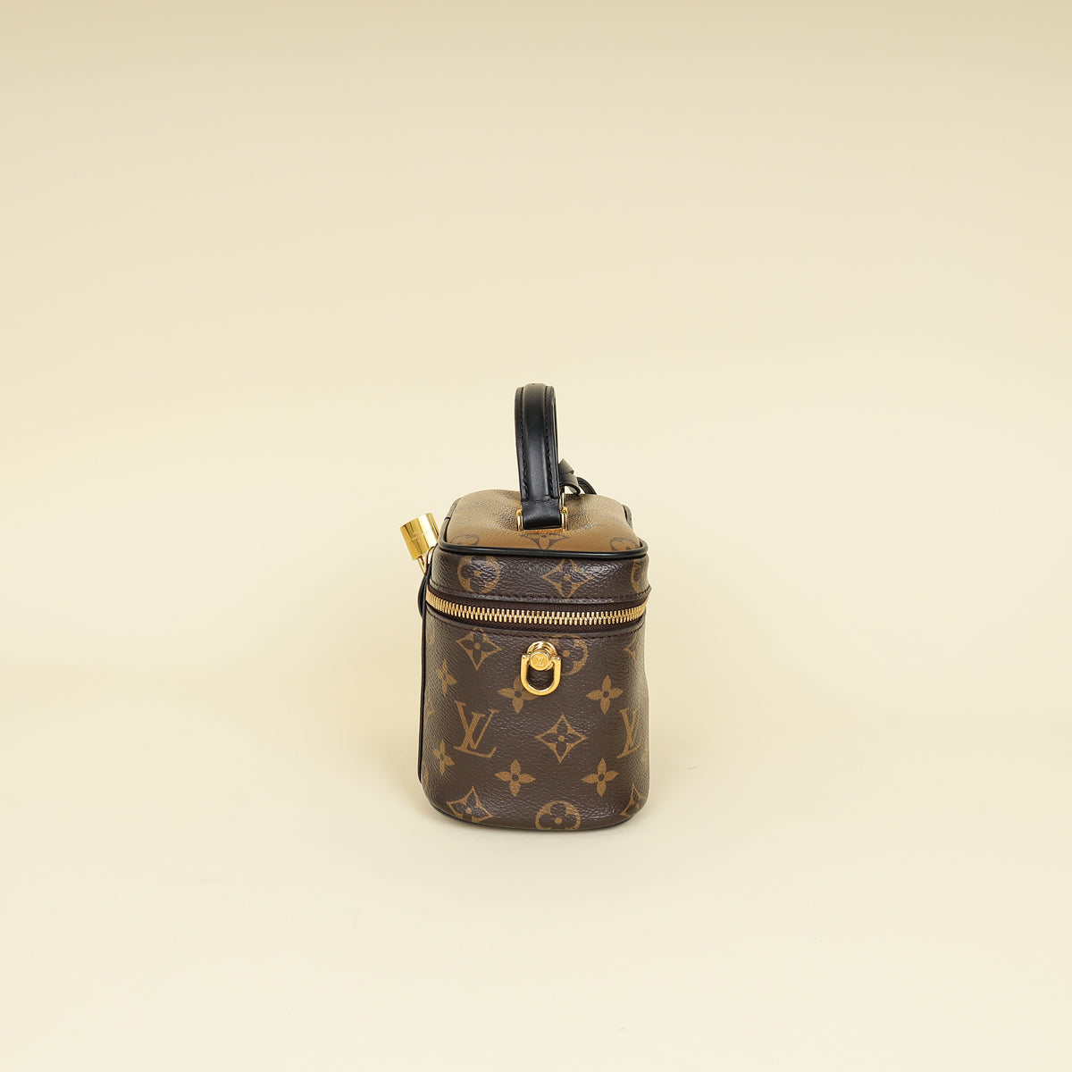 Louis VUitton Black Monogram Reverse Vanity PM Bag – THE CLOSET