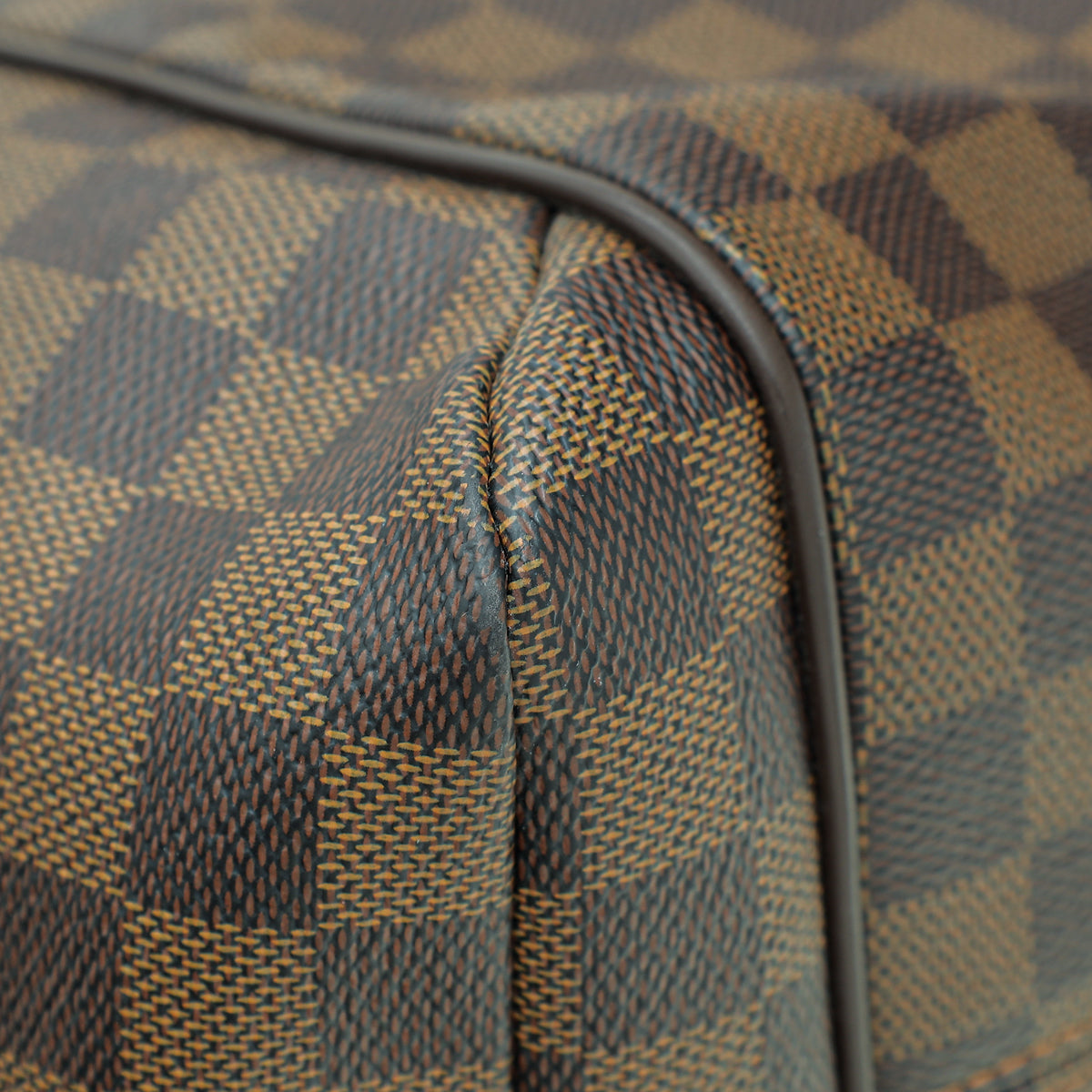 Louis Vuitton Damier Ebene Totally MM Bag