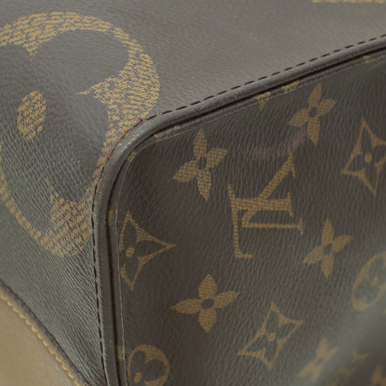 Louis Vuitton Monogram Reverse Onthego MM Bag