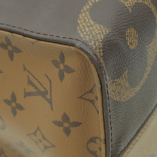 Louis Vuitton Monogram Reverse Onthego MM Bag