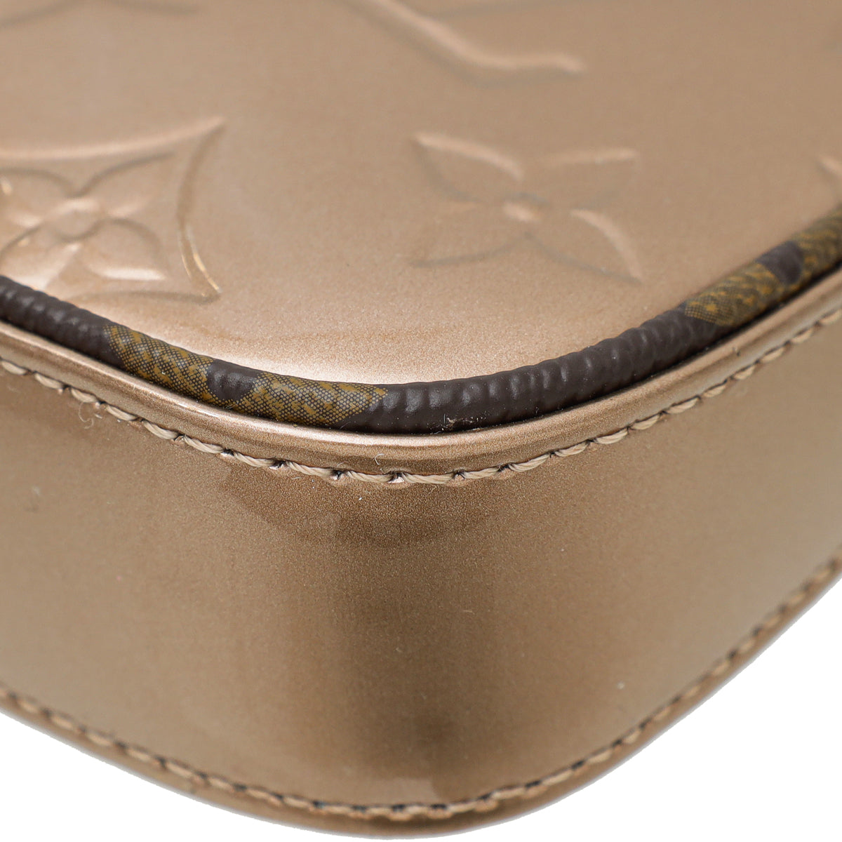 LOUIS VUITTON Metallic Vernis Leather Mini Pochette Accessoires Rose Gold