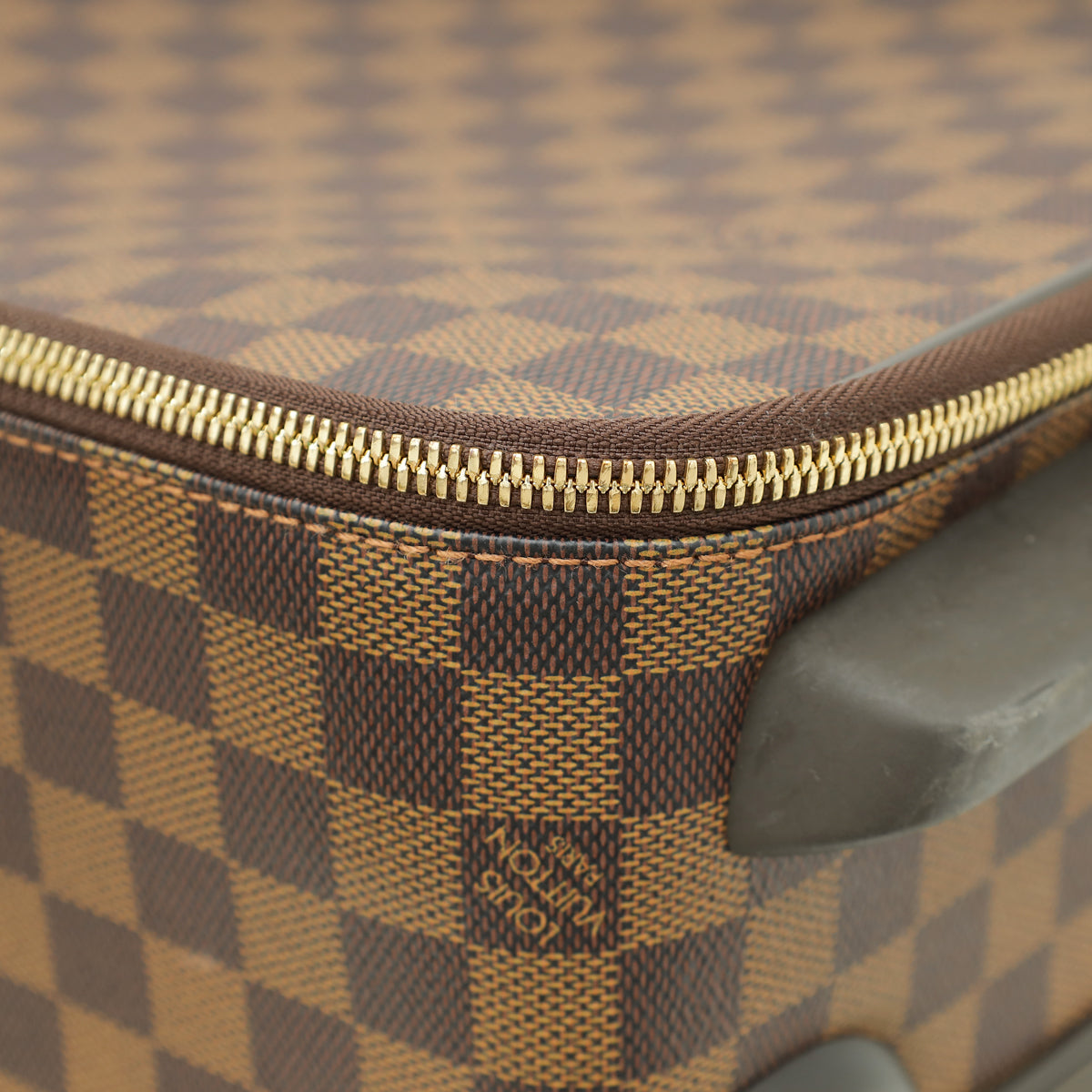 Louis Vuitton Damier Ebene Pegase 45 Bag