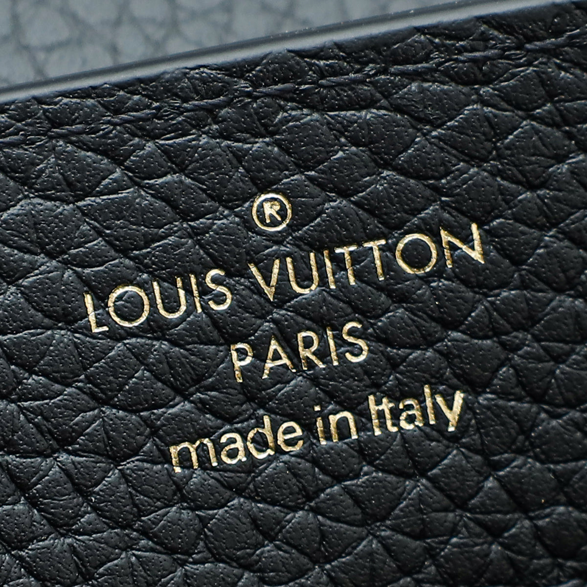 Louis Vuitton Black Capucines Mini Bag – THE CLOSET