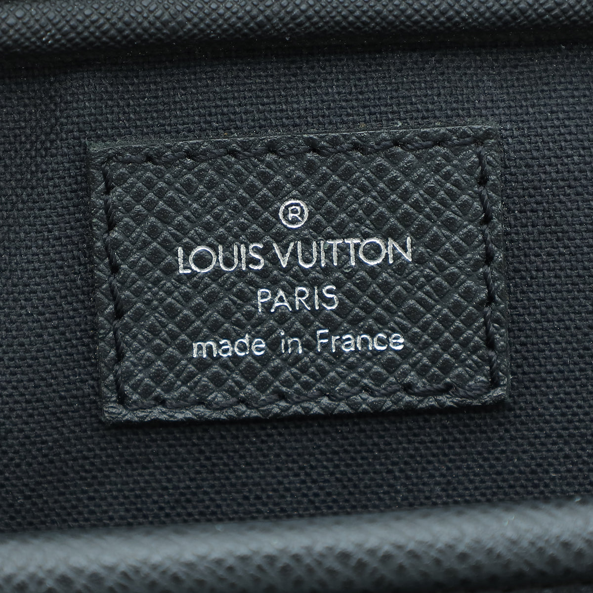 Louis Vuitton Black Taiga Odessa Briefcase – THE CLOSET