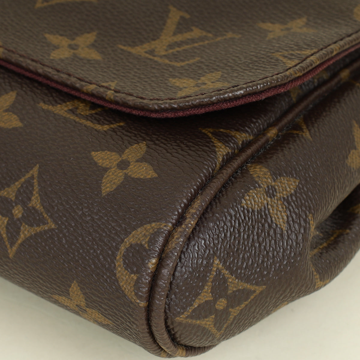 Louis Vuitton Brown Monogram Favorite MM Clutch Bag