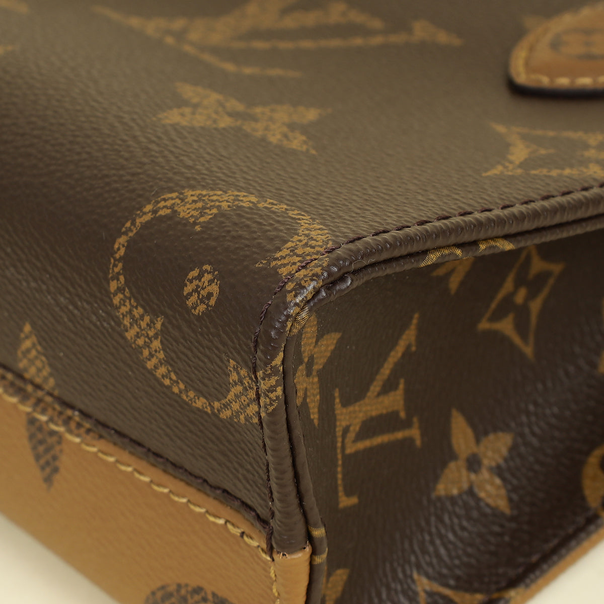 Louis Vuitton Brown Monogram Reverse Onthego BB Bag