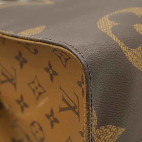 Louis Vuitton Bicolor Monogram Reverse Onthego GM Bag