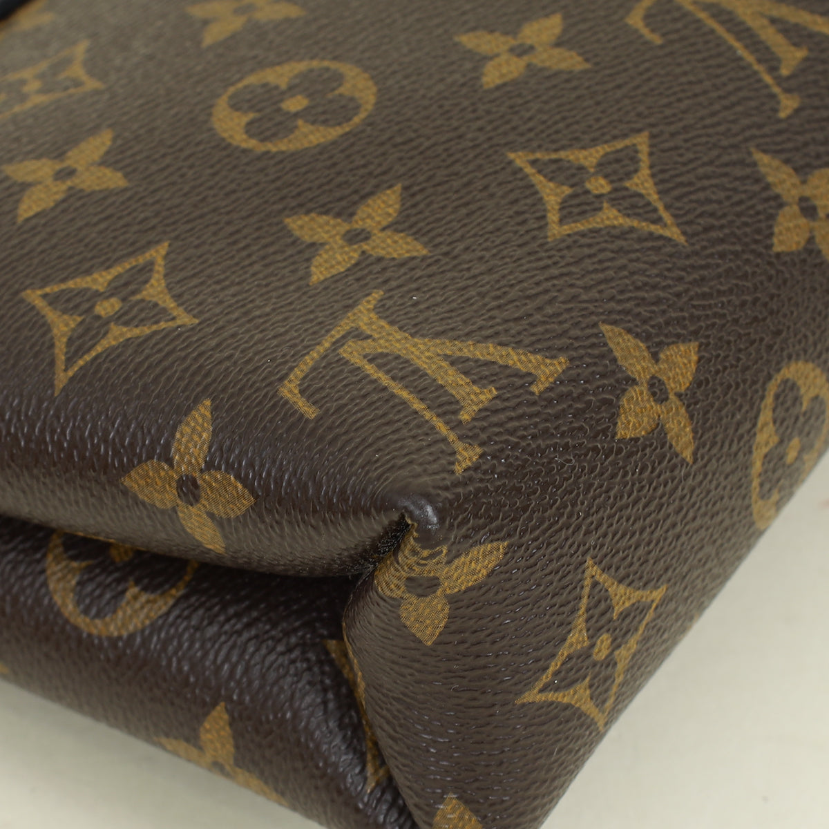 Louis Vuitton Monogram Black Pallas Chain Bag