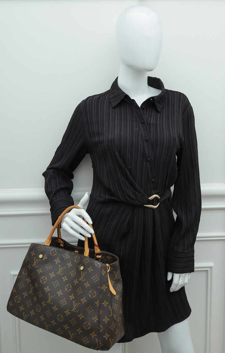 Louis Vuitton Monogram Montaigne BB - Brown Totes, Handbags - LOU678977