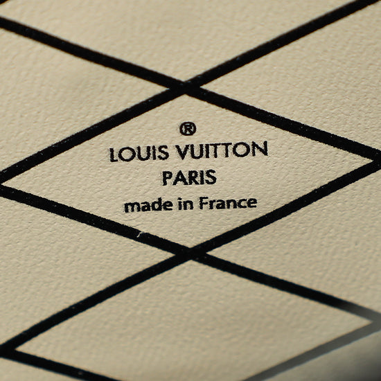 Louis Vuitton Gray Monogram Damier Pop Trunk Clutch Blue Grey Cloth  ref.953389 - Joli Closet