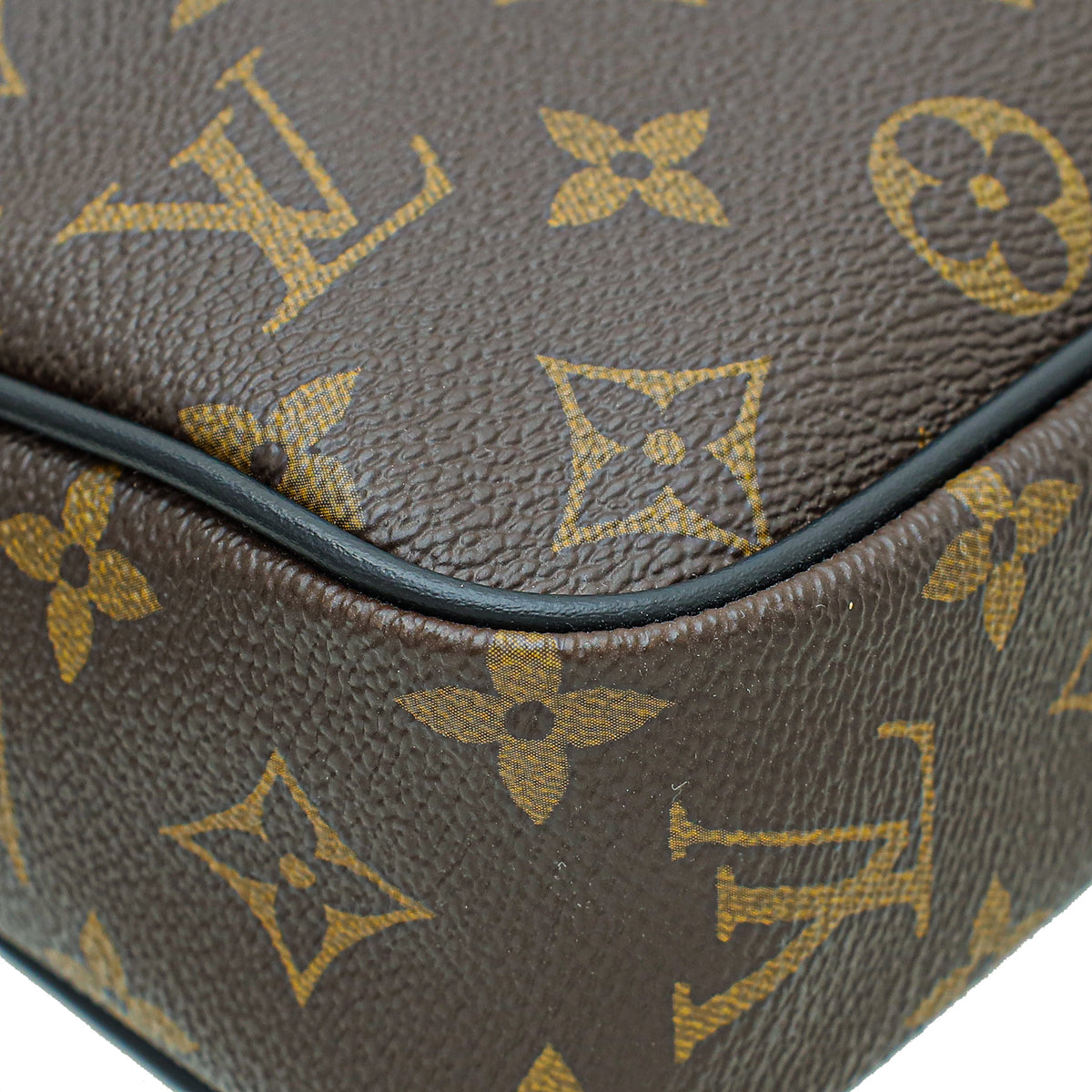 Louis Vuitton Monogram Black Macassar Porte-Documents Voyage PM Bag – The  Closet