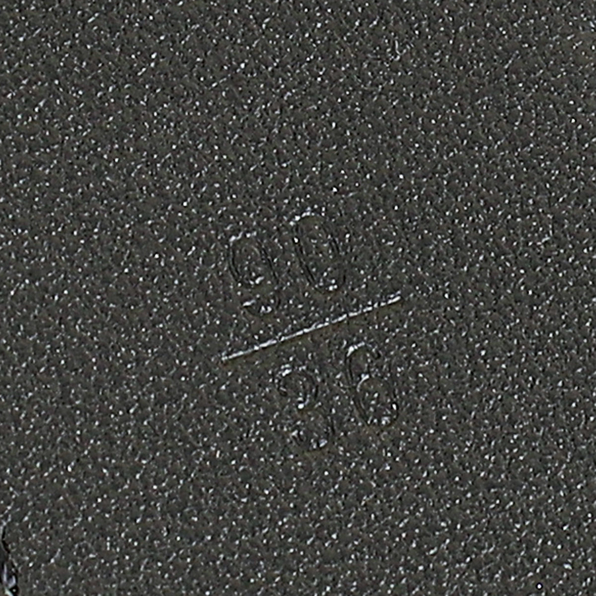 Louis Vuitton Black Twist 30 mm Belt 36