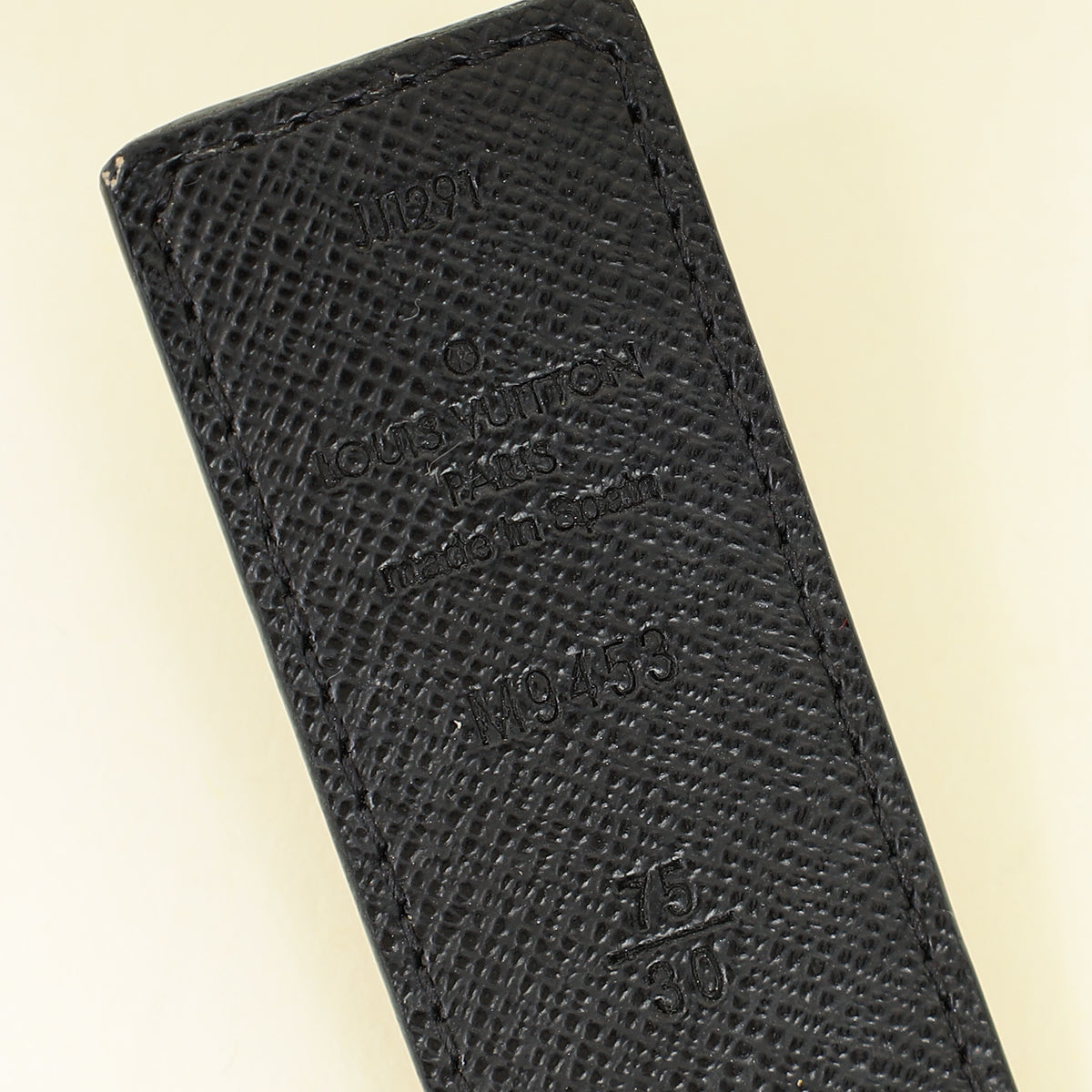 Louis Vuitton Bicolor Initiales 30mm Reversible Belt 30-Louis Vuitton-THE CLOSET