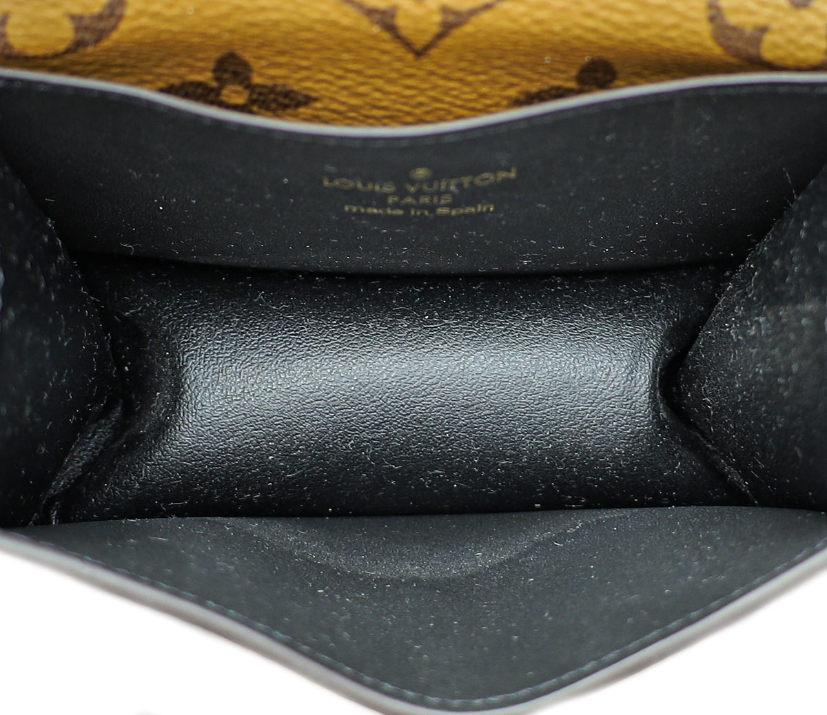 Louis Vuitton Monogram Reverse Daily Multi Pocket 30mm Belt 32