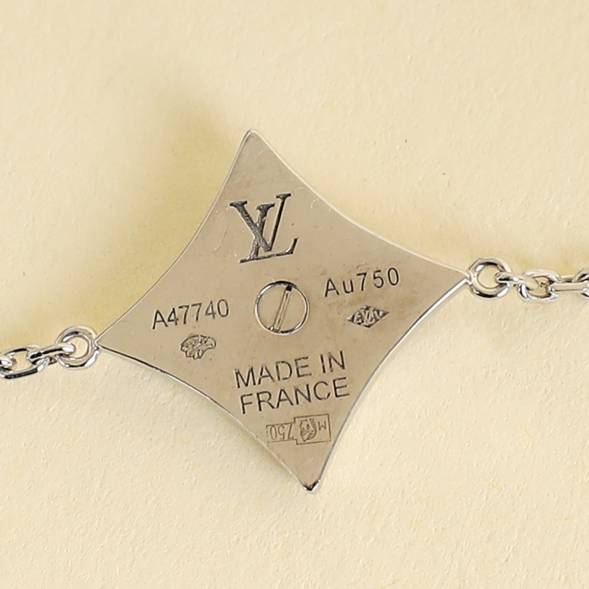 Louis Vuitton 18K White Gold Color Blossom BB Star Grey MOP Diamond Bracelet-Louis Vuitton-THE CLOSET