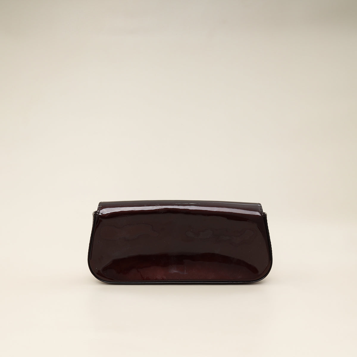 Louis Vuitton Amarante Vernis Sobe Clutch