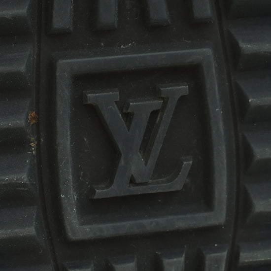 Louis Vuitton Bicolor Monogram Runaway Sneakers 37.5