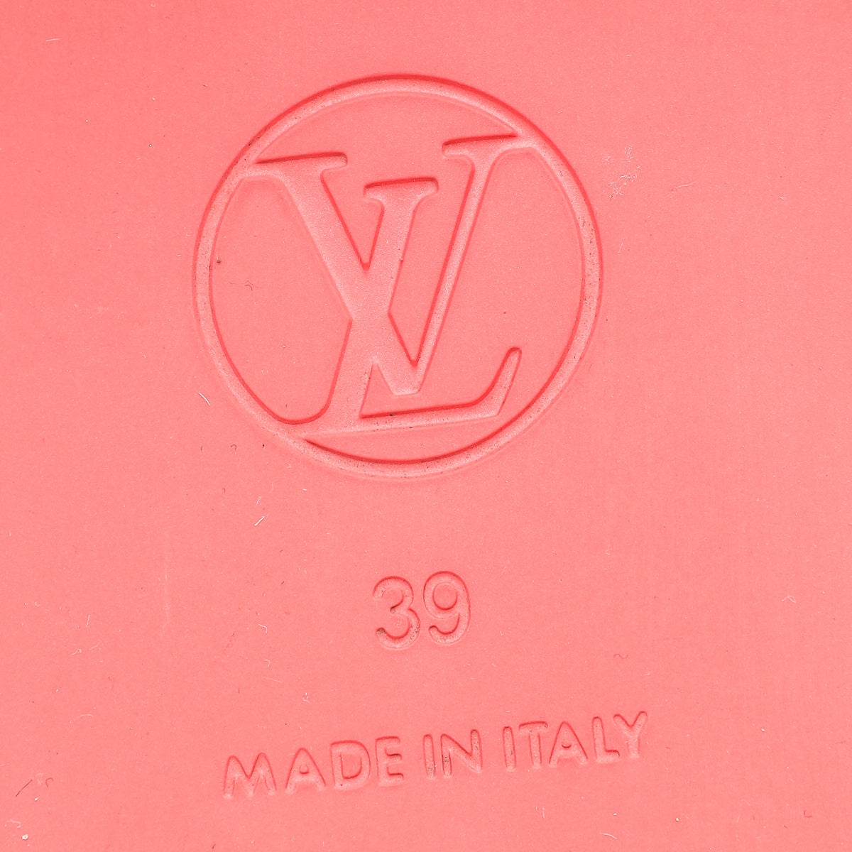 Louis Vuitton Bicolor Flat Sunbath Mule 39 – The Closet