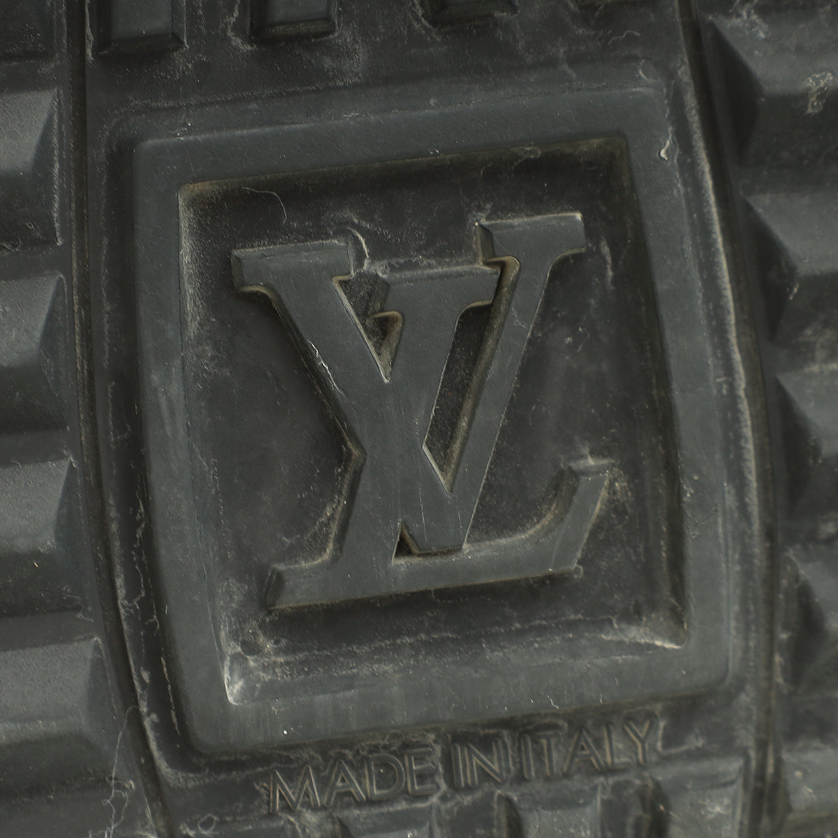 Louis Vuitton Monogram Black Run Away Sneaker 40-Louis Vuitton-THE CLOSET