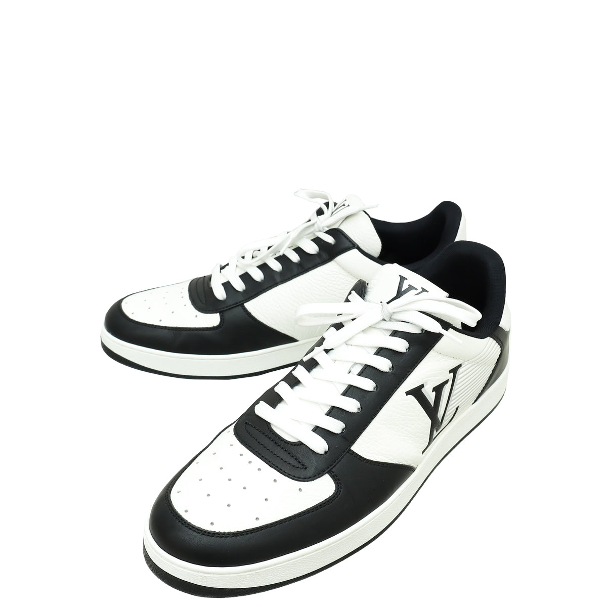 Louis Vuitton Trainer Leather Sneaker 9-Louis Vuitton-THE CLOSET