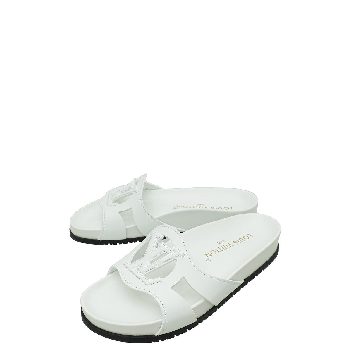 Louis Vuitton Blanc Isola Flat Comfort Mule 36 – THE CLOSET