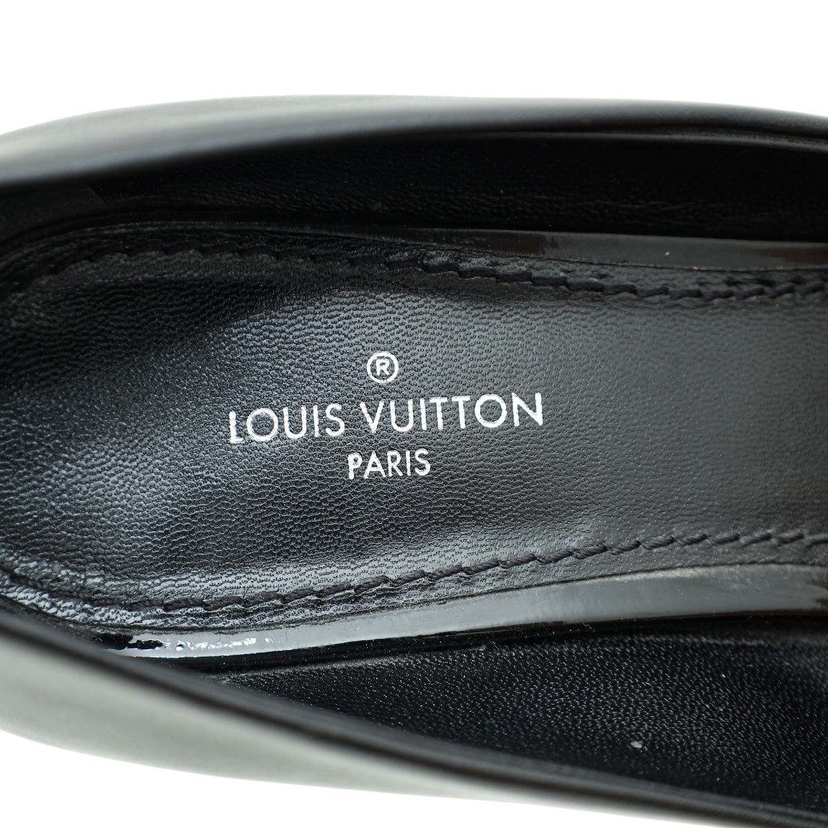 Louis Vuitton Black Madeleine Pumps 36