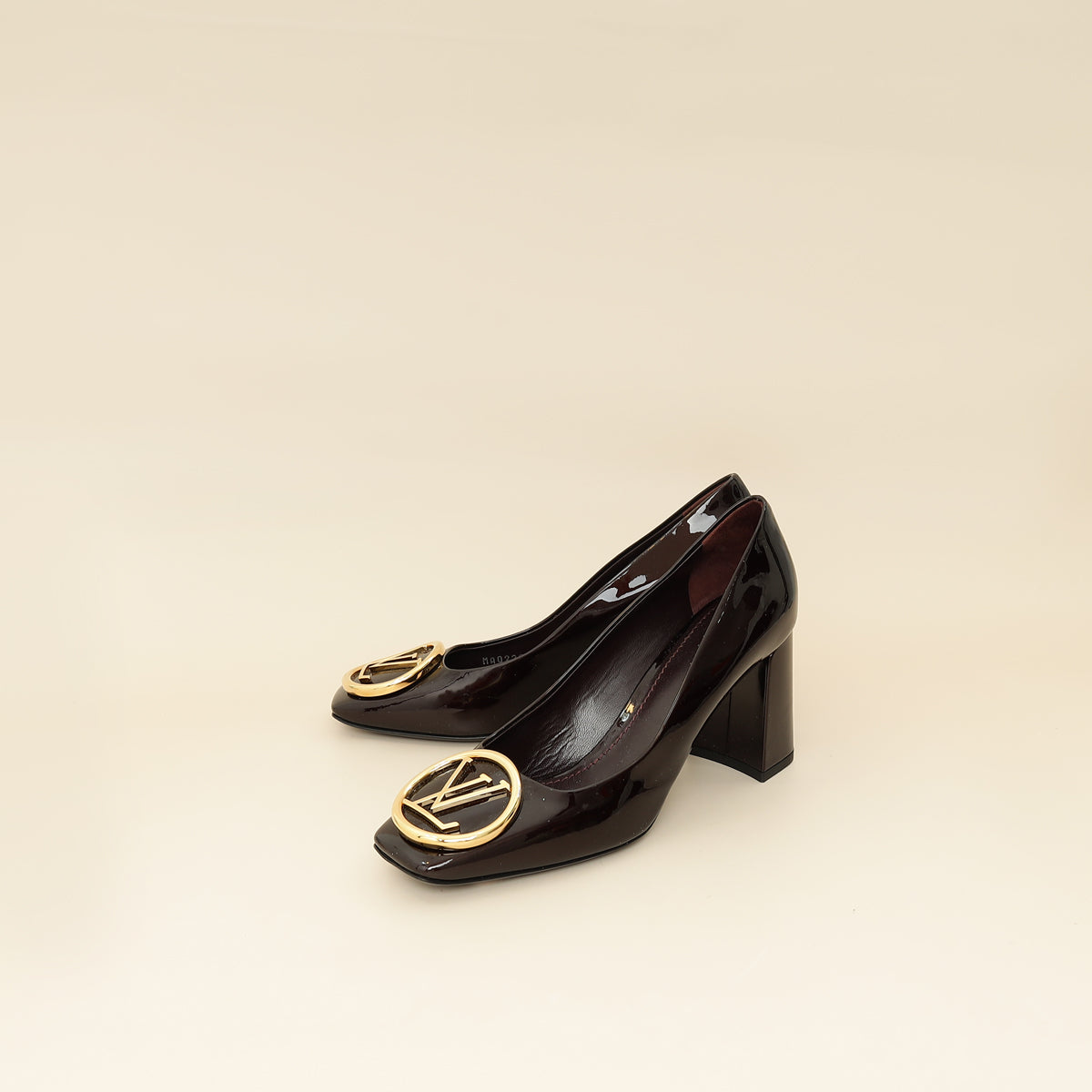 Louis Vuitton Amarante Vernis Madeleine Pump 37.5