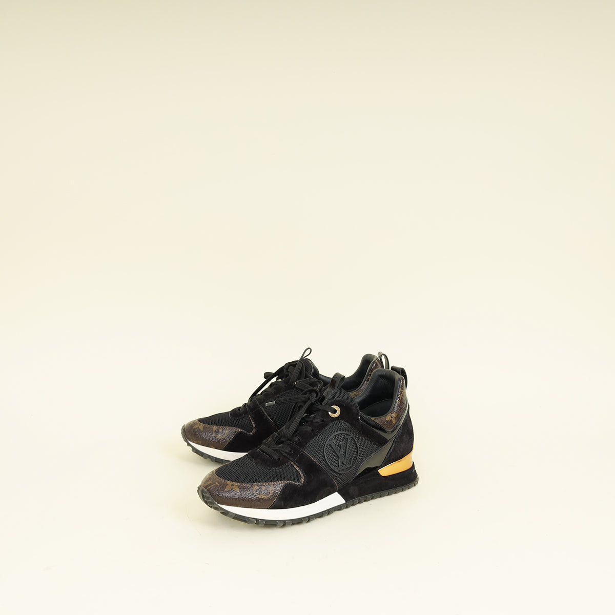 Louis Vuitton Bicolor Run Away Sneaker 37.5