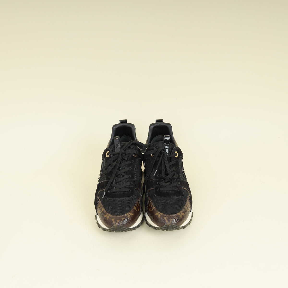 Louis Vuitton Bicolor Run Away Sneaker 37.5