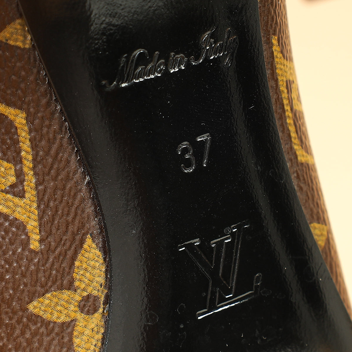 Louis Vuitton Bicolor Vernis Monogram Fetish Pumps 37-Louis Vuitton-THE CLOSET