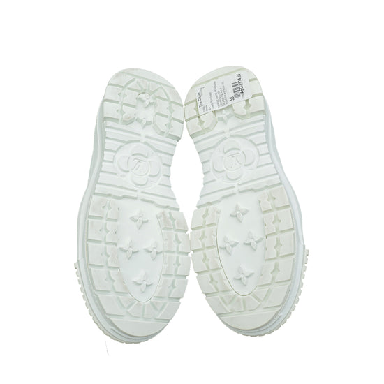 Louis Vuitton Bicolor Monogram Denim Squad Sneaker 39