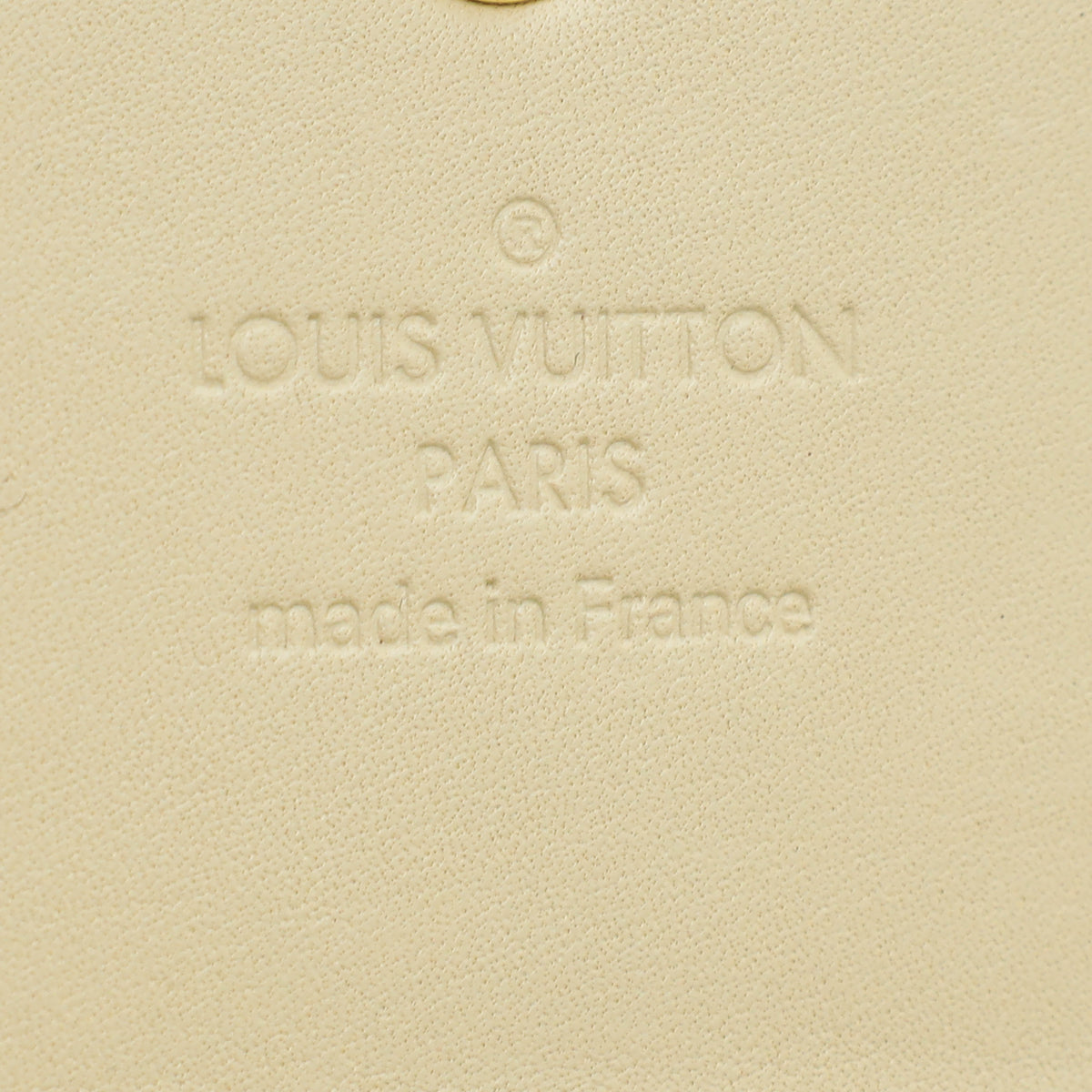 Louis Vuitton Blanc Corail Monogram Vernis Sarah Wallet