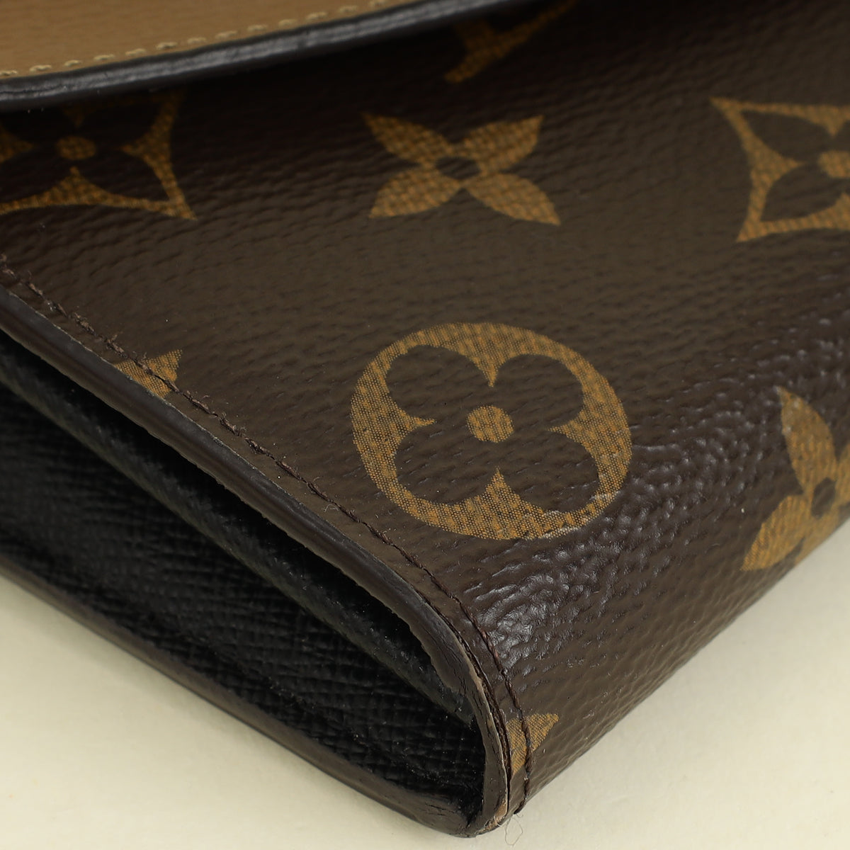 Louis Vuitton Monogram Reverse Sarah Wallet