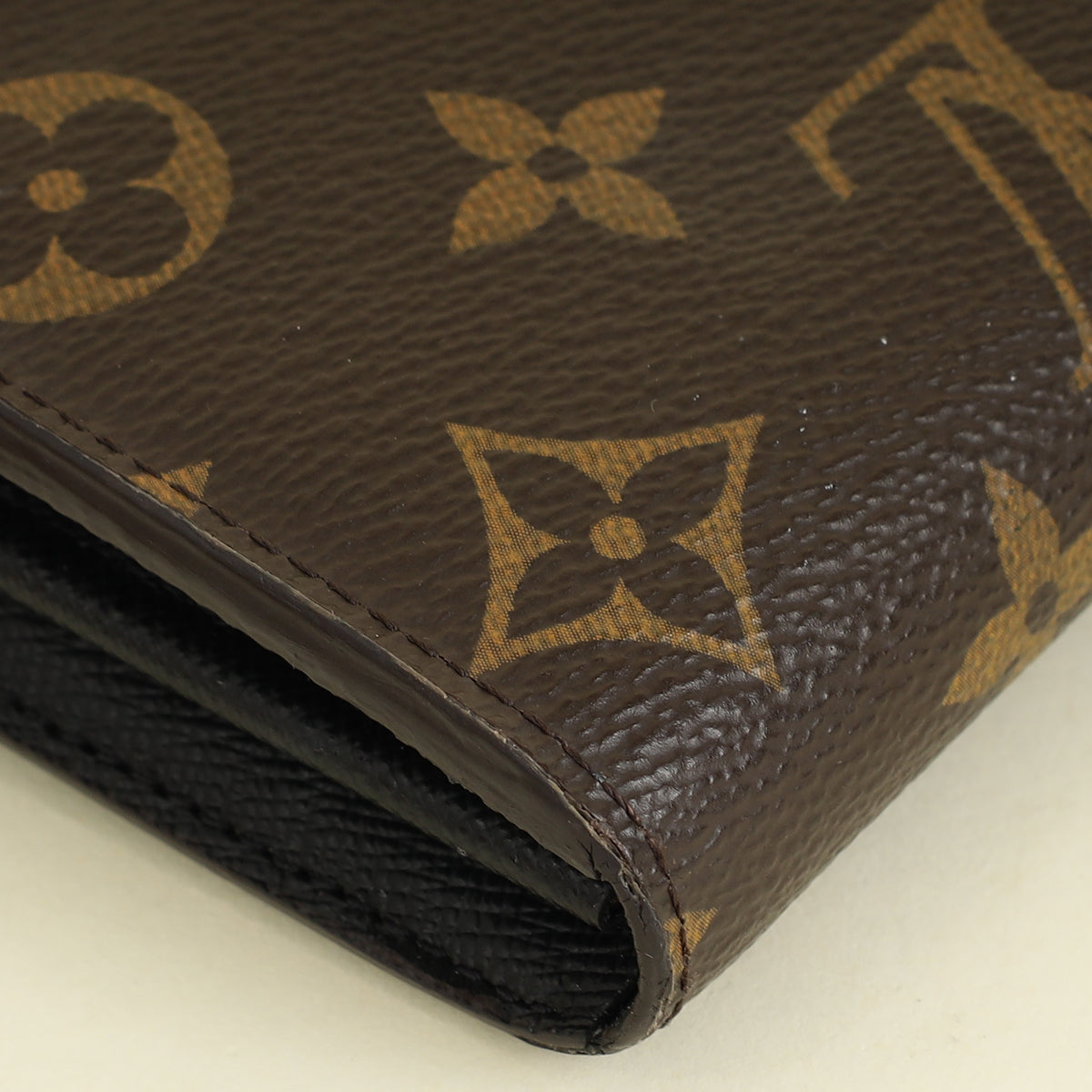 Louis Vuitton Monogram Reverse Sarah Wallet