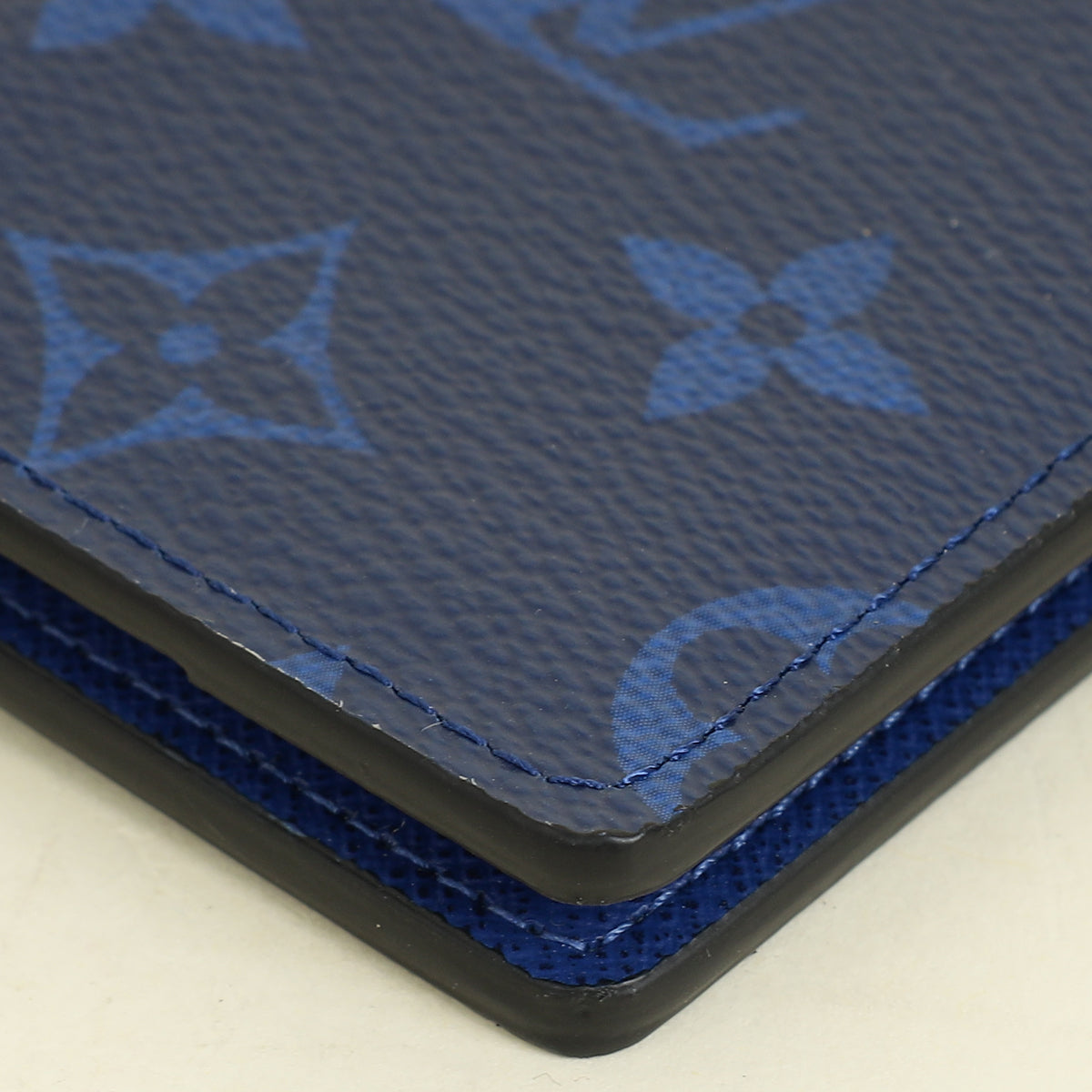 Louis Vuitton Cobalt Taigarama Monogram Pocket Organiser