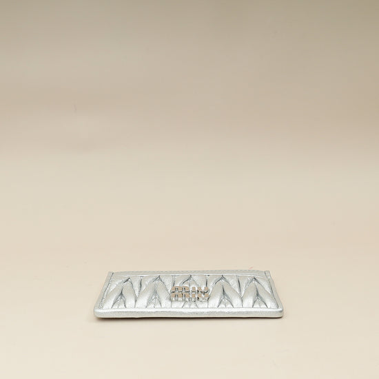 Load image into Gallery viewer, Miu Miu Metallic Silver Matelassé Nappa Card Holder
