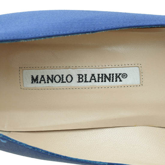 Manolo Blahnik Blue Satin Hangisi Pump 41