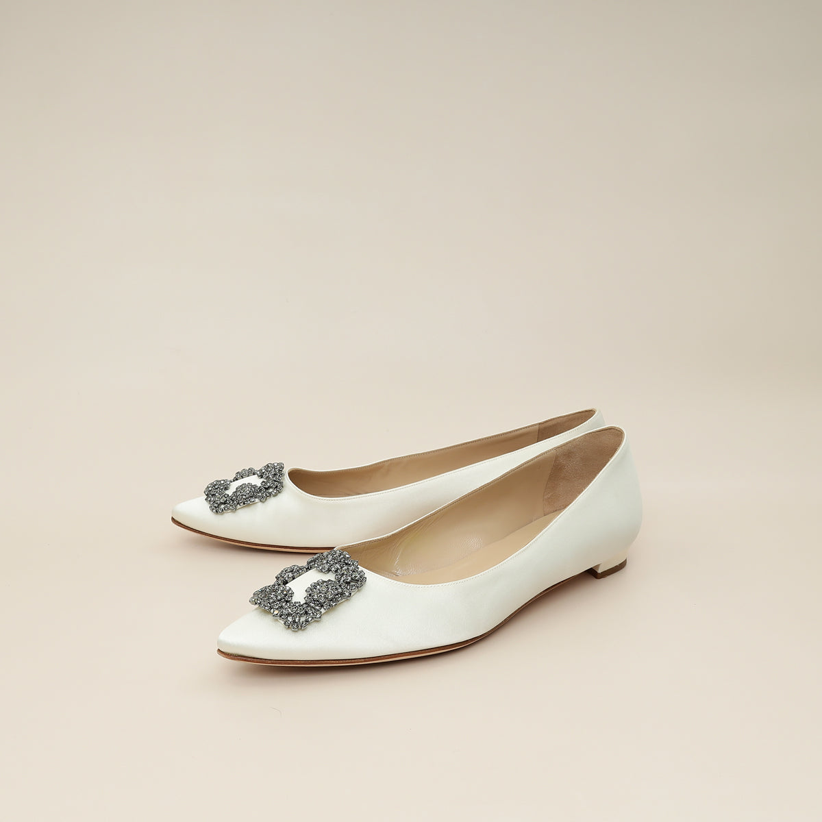 Manolo Blahnik Cream Hangisi Flats 41.5-Manolo Blahnik-THE CLOSET