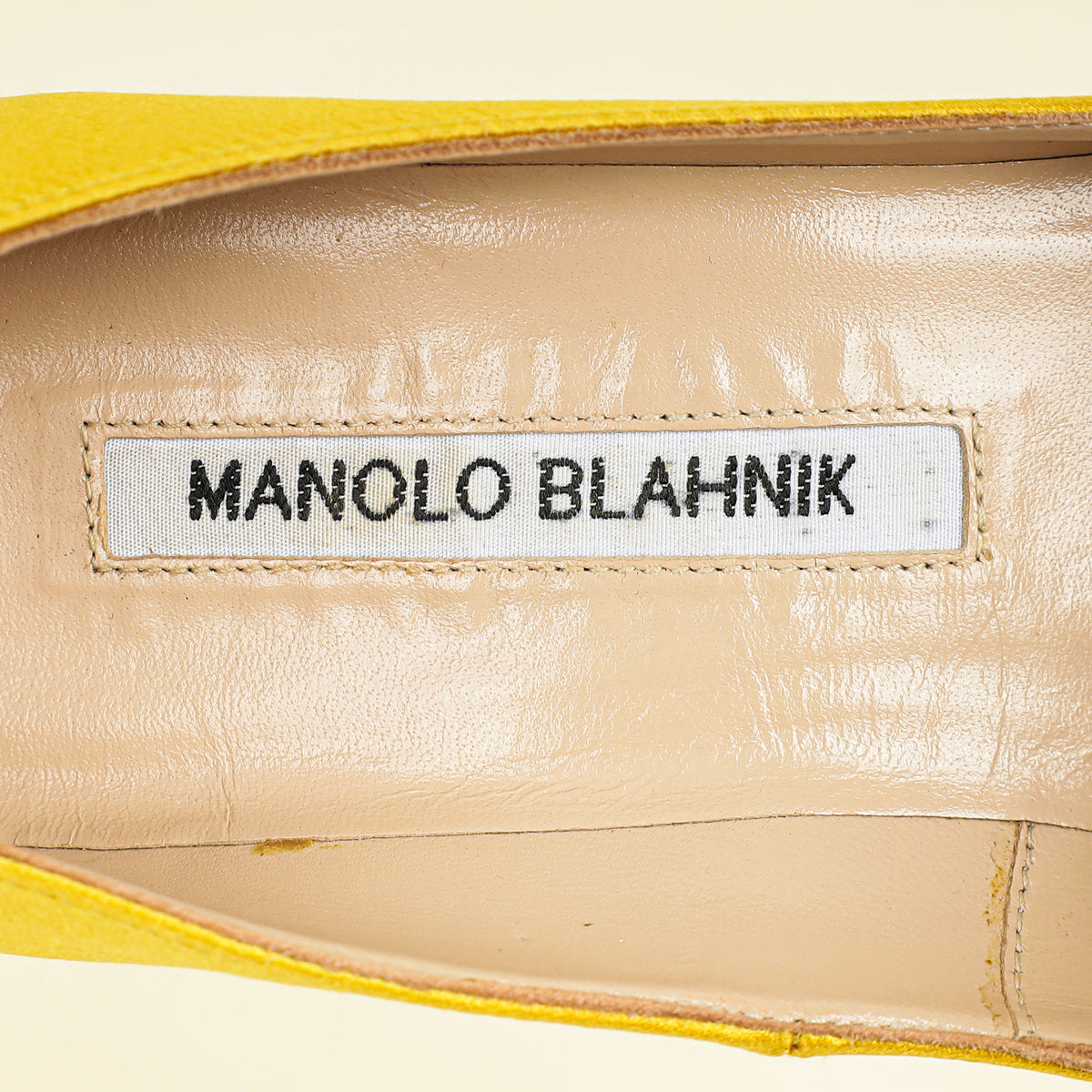 Manolo Blahnik Yellow Satin Hangisi Pumps 34