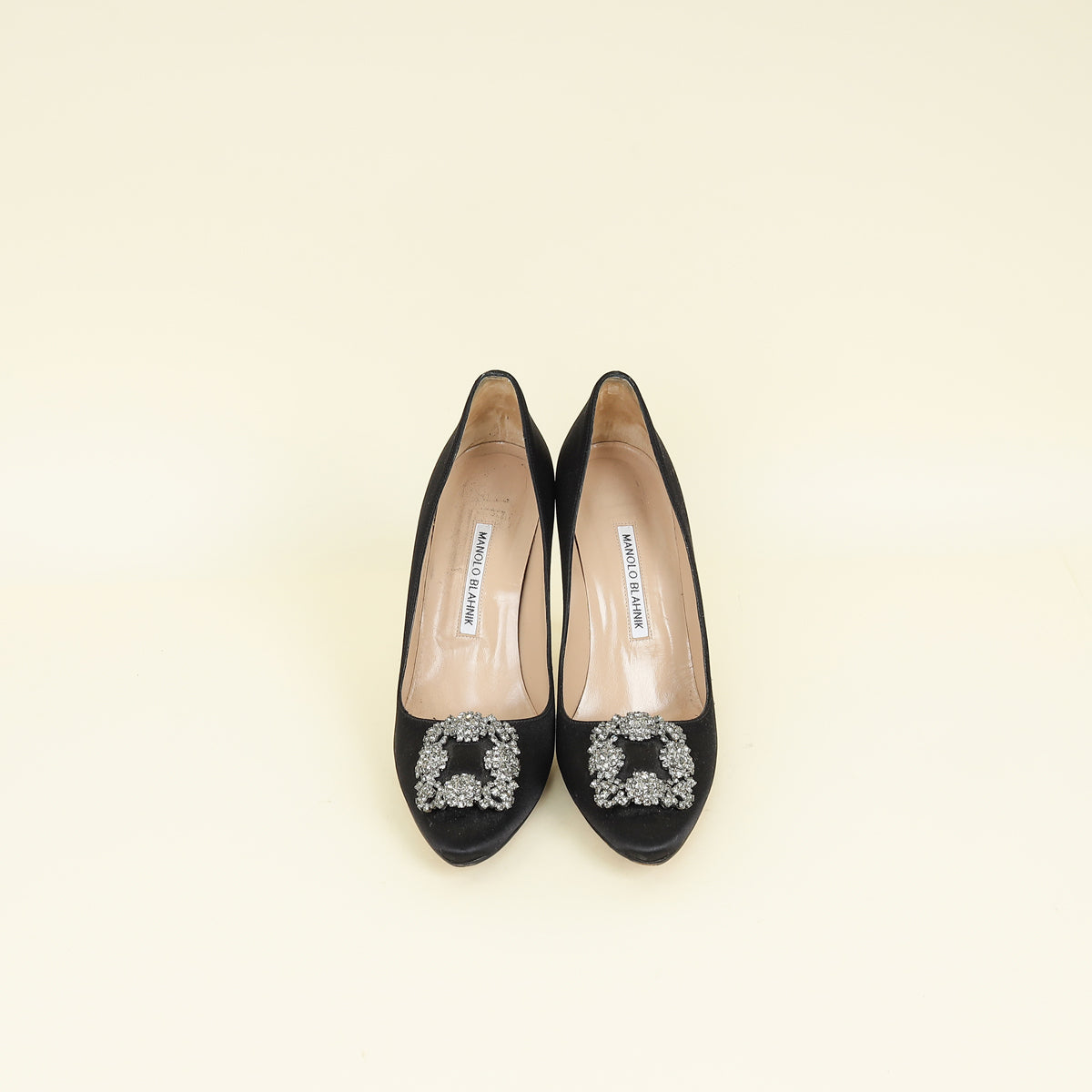 Manolo Blahnik Black Satin Hangisi Pump 39