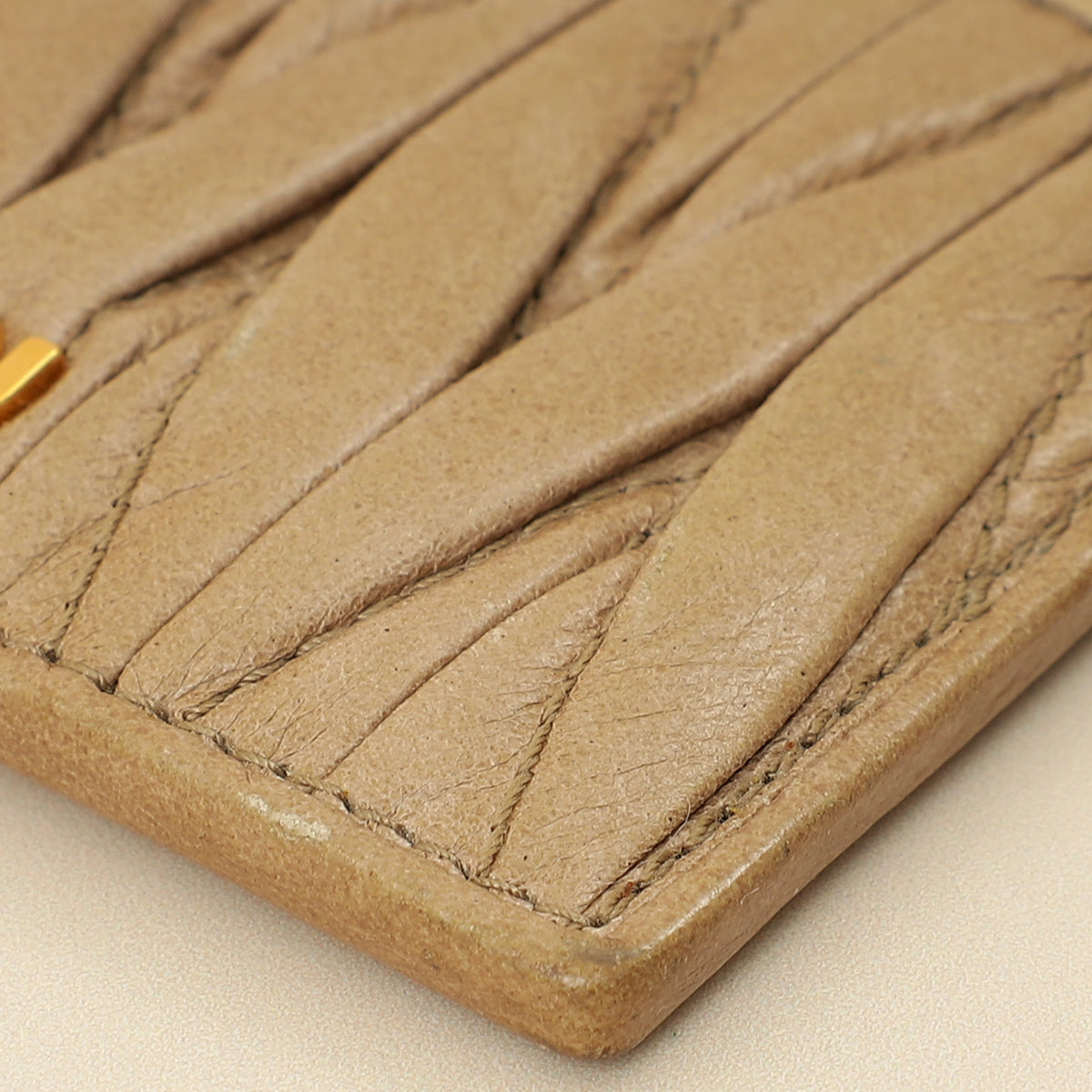 Miu Miu Cammeo Beige Matelassé Card Holder-MIU MIU-THE CLOSET