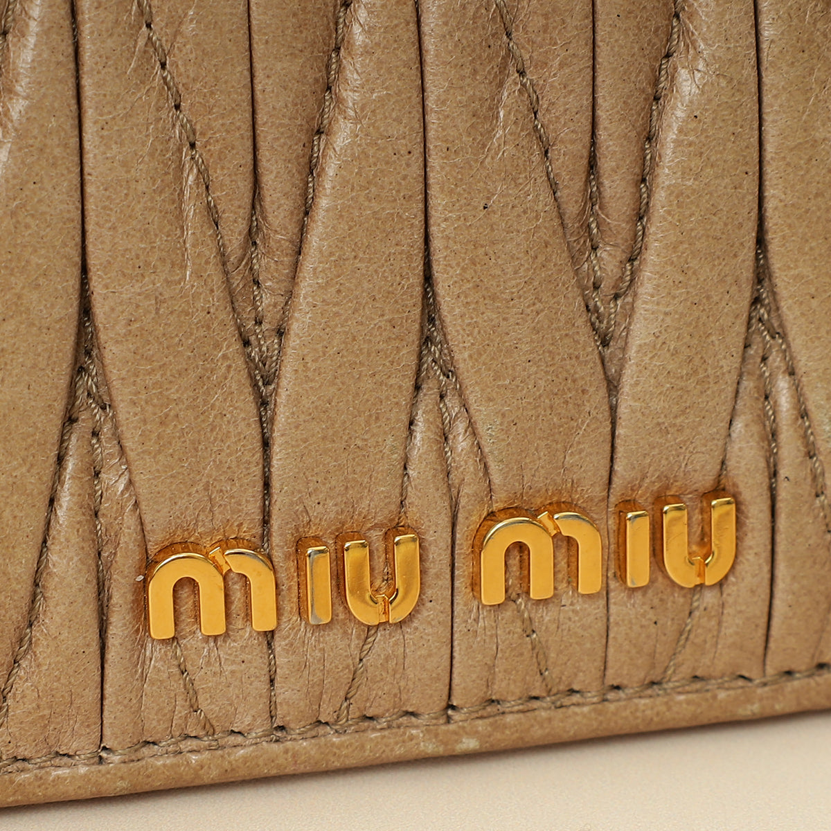 Miu Miu Cammeo Beige Matelassé Card Holder-MIU MIU-THE CLOSET