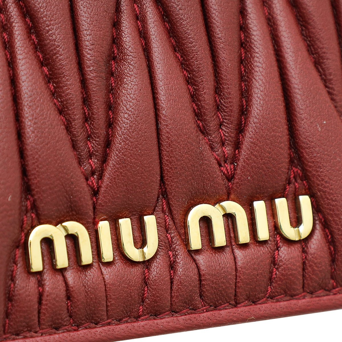 MIU MIU Burgundy Matelassé Nappa Card Holder