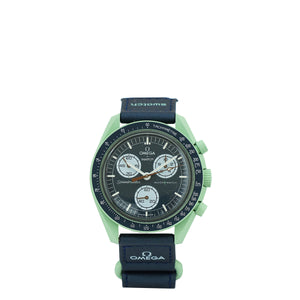 ساعة أوميغا Bicolor X Swatch Speedmaster Moonswatch Mission on Earth 41 ملم 