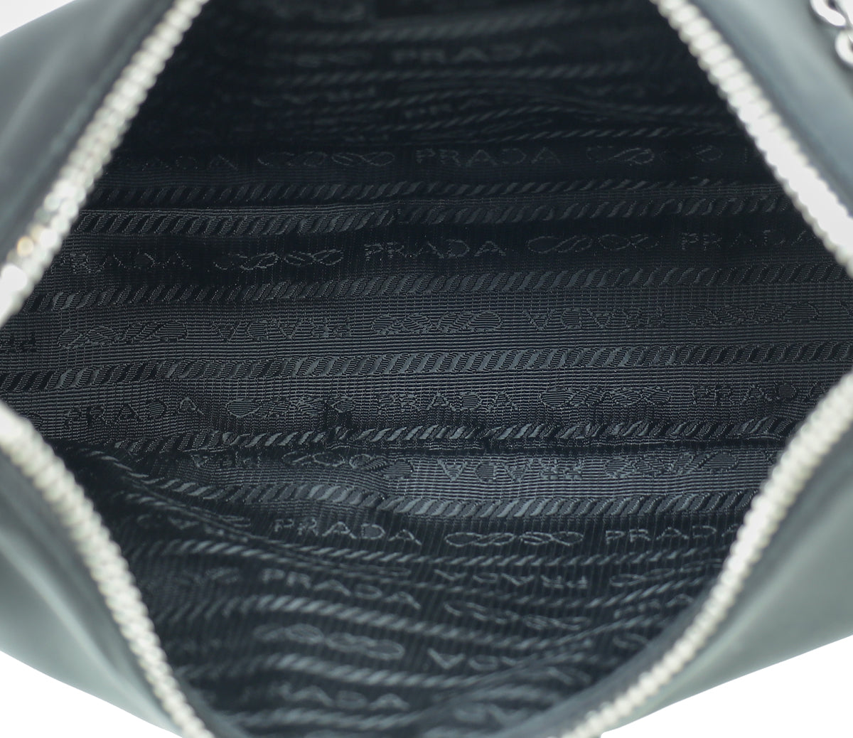 Prada Black Tessuto Re-Nylon Re-Edition 2005 Bag – The Closet