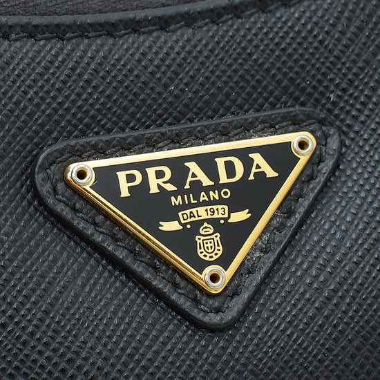 Prada Black Re-Edition 2005 Bag