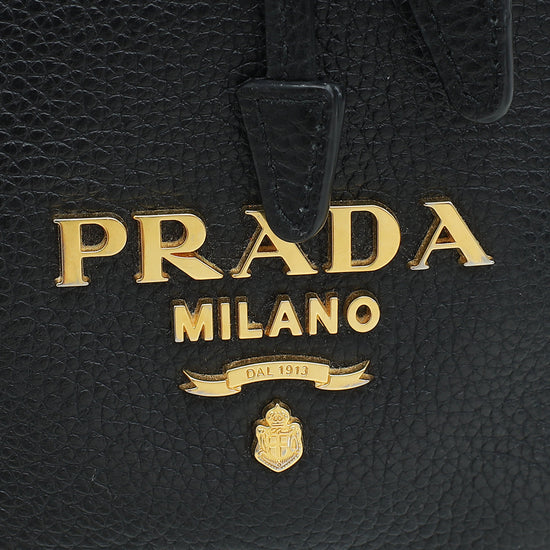 Load image into Gallery viewer, Prada Black Vitello Phenix Bucket Bag
